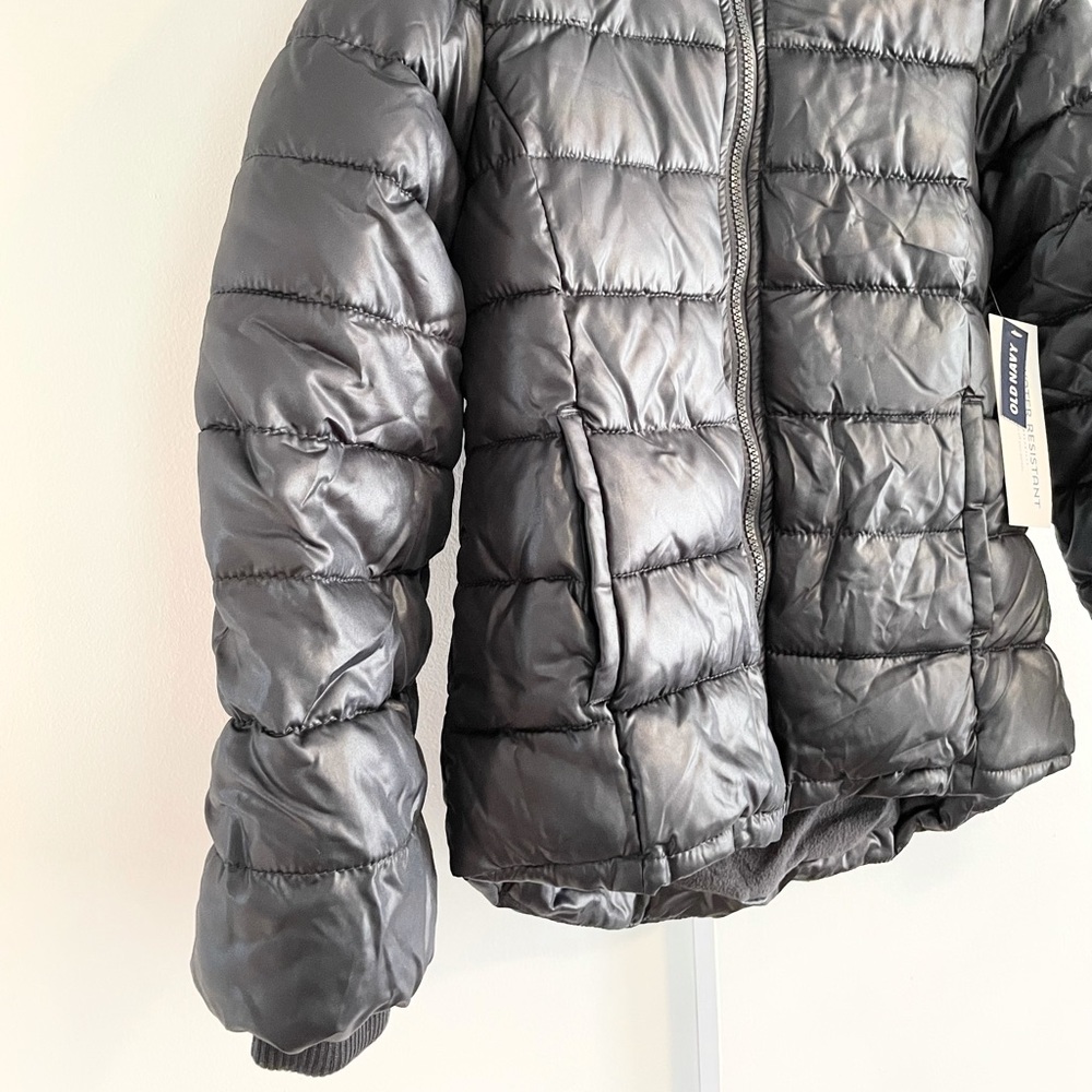 New Girl’s Old Navy Hooded Frost Free Puffer Jacket Size M/8 - Picture 4 of 12
